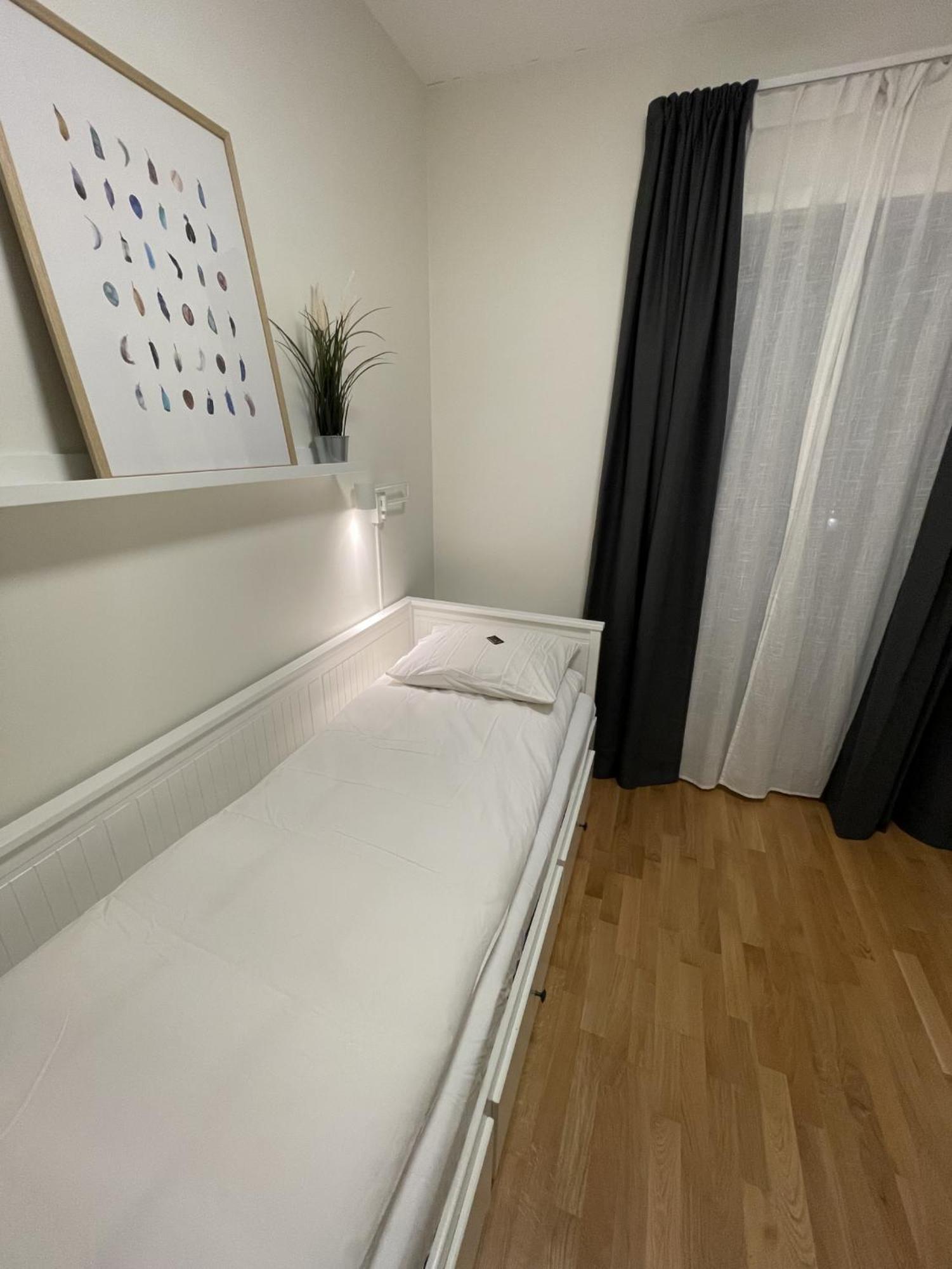 Clean And Modern - 25 Min To Oslo City & Osl リレストロム エクステリア 写真